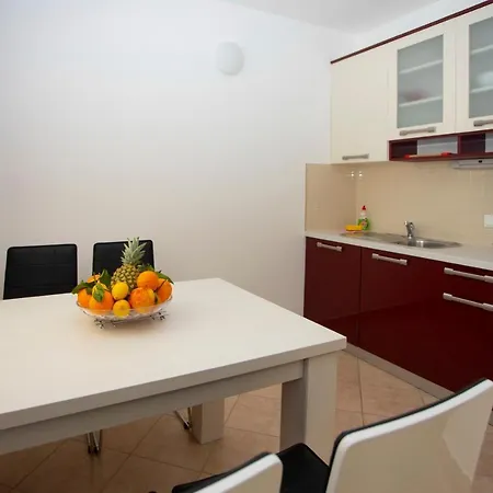 Apartment Domo