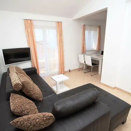Apartment Domo